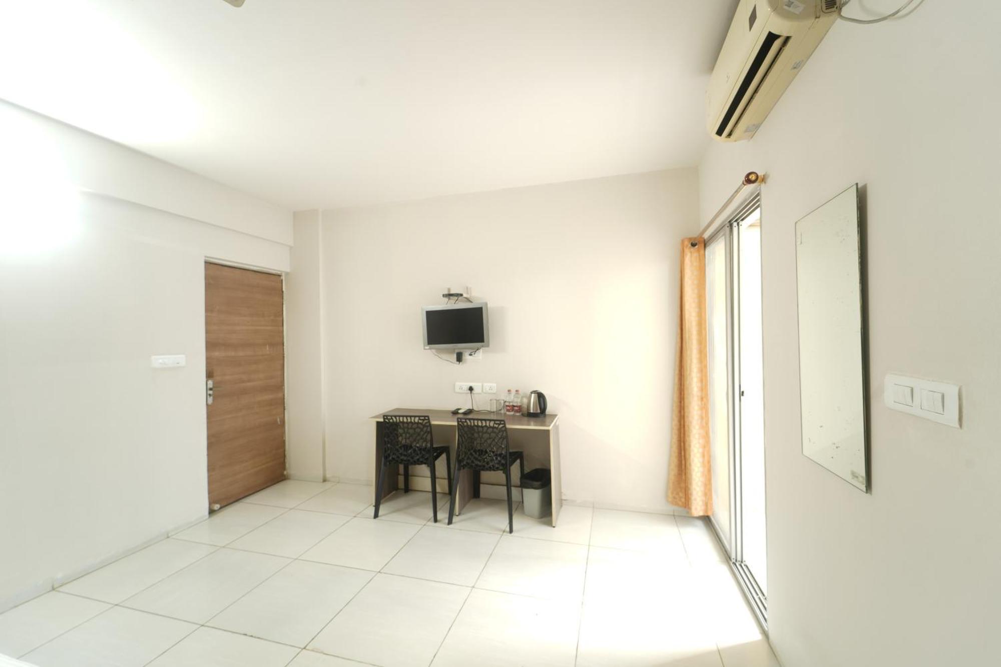 Bubble Hotel Electronic City Kammasandra Bagian luar foto