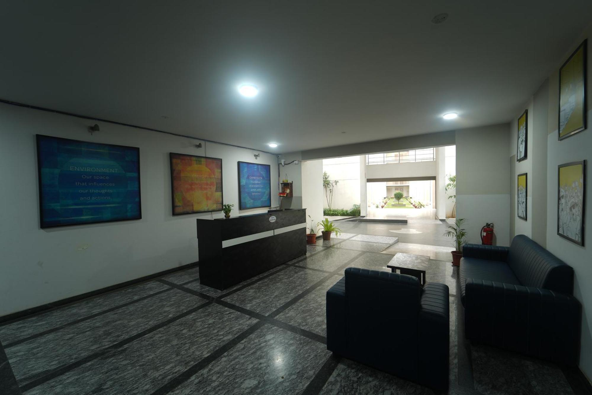 Bubble Hotel Electronic City Kammasandra Bagian luar foto